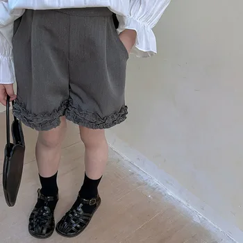Сиви къси Панталони с волани, детски дрехи за момичета, лятото 2023, обикновена къси панталони, детски корейски модерни ежедневни панталони с дъното