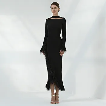 Елегантни дълги вечерни рокли черен цвят от крепа с пера, чаена дължина на 